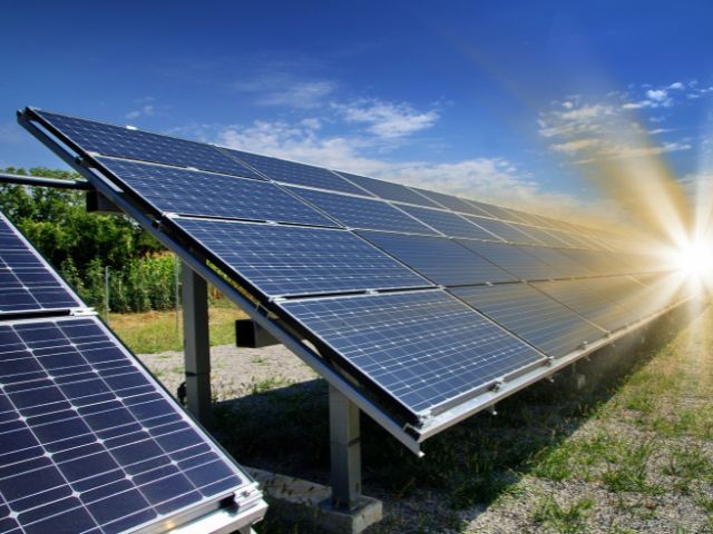 エコフレンドリーな未来へ：太陽光発電の役割